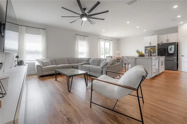 $2,950 | 17992 Dairy Farm, Land O Lakes, FL 34638