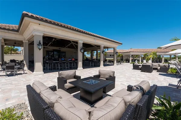 $325,000 | 16804 Vardon Terrace, Unit 107, Bradenton, FL 34211