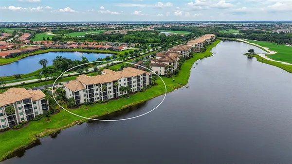 $325,000 | 16804 Vardon Terrace, Unit 107, Bradenton, FL 34211