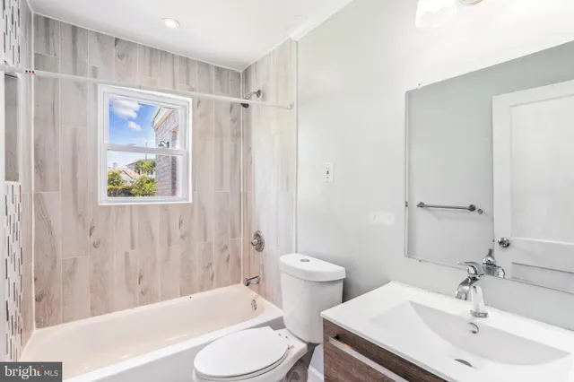 $300,000 | 3310 Navy Day Drive, Suitland, MD 20746