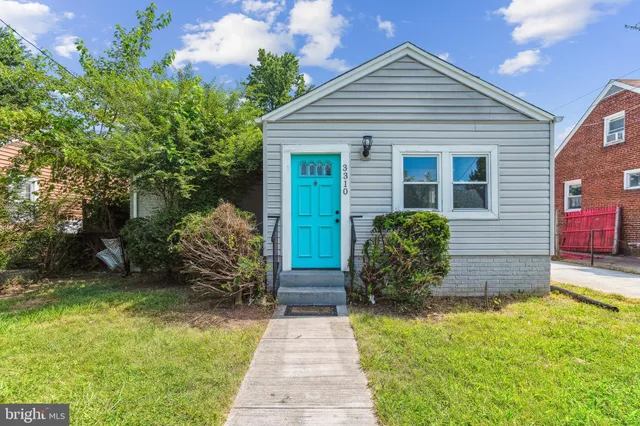 $300,000 | 3310 Navy Day Drive, Suitland, MD 20746