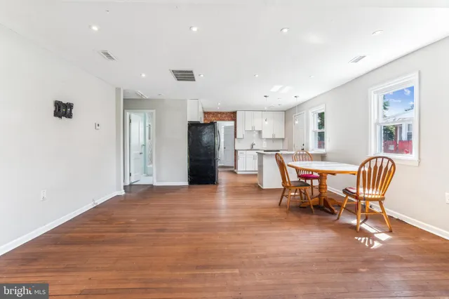 $300,000 | 3310 Navy Day Drive, Suitland, MD 20746