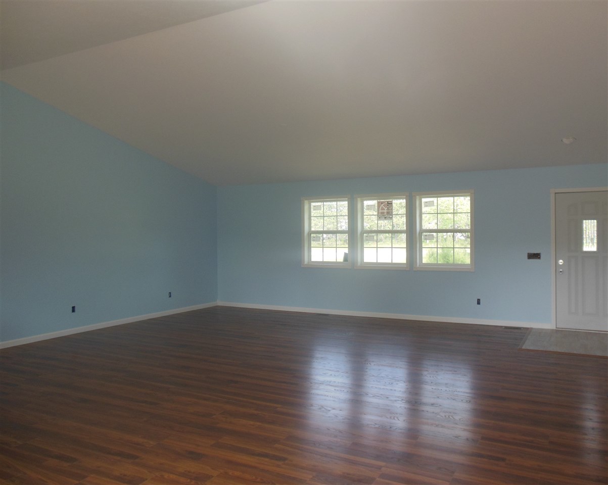 2424 Gonder Road Interlochen, MI 49643 - Photo 15 of 29 1864869-14.JPG