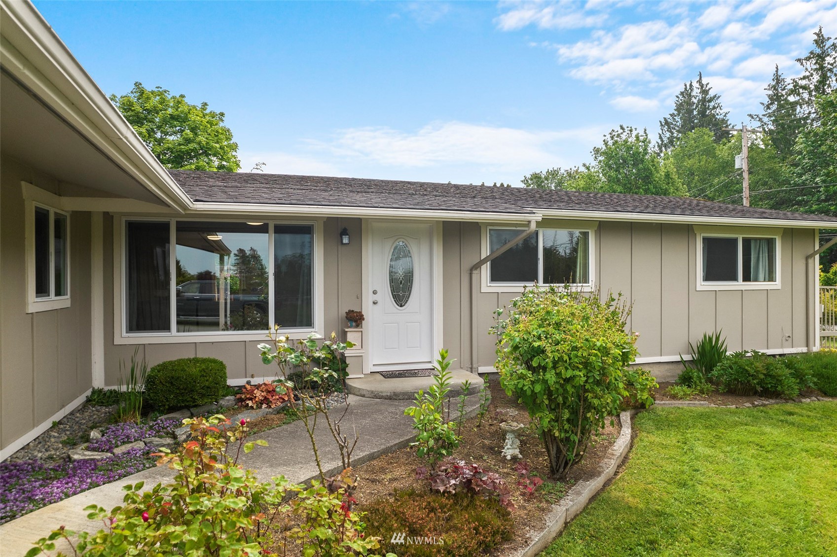 19923 East Hickox Road Mount Vernon, WA 98274 - Photo 1 of 28 Gallery Image 1