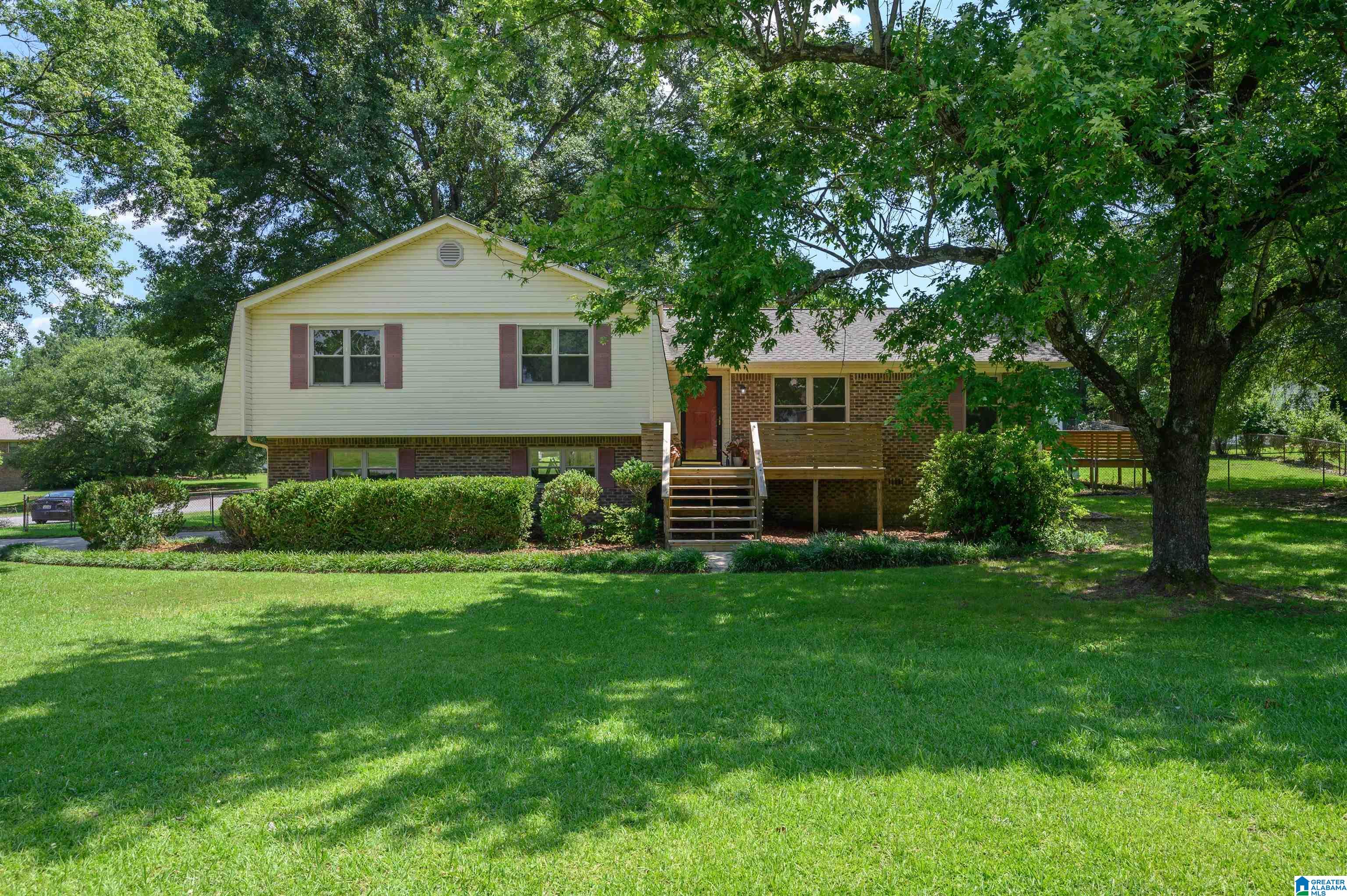 1221 7th Avenue Southwest Alabaster, AL 35007 - Photo 1 of 50