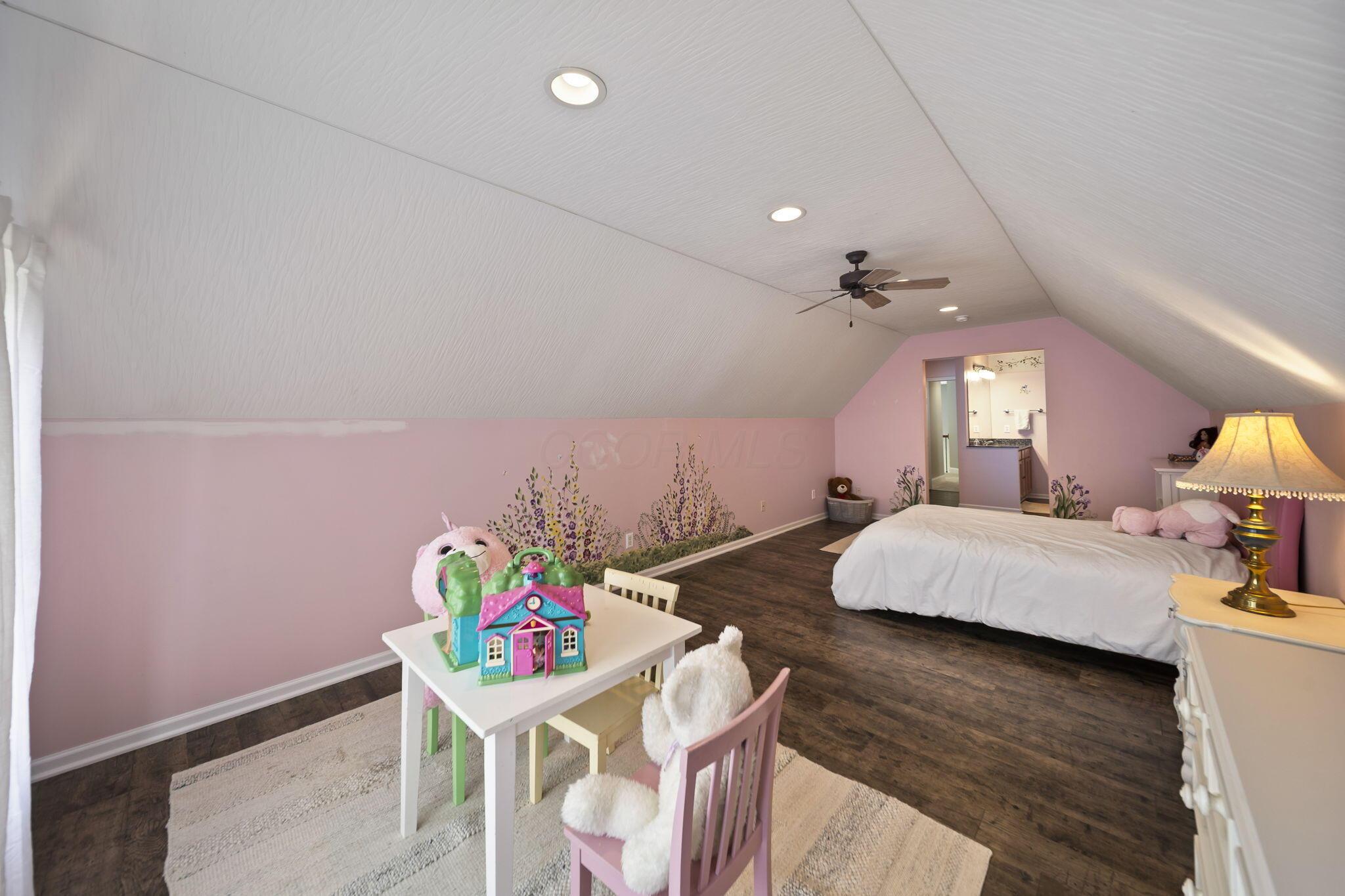 2679 Red Robin Way Delaware, OH 43015 - Photo 58 of 119 59