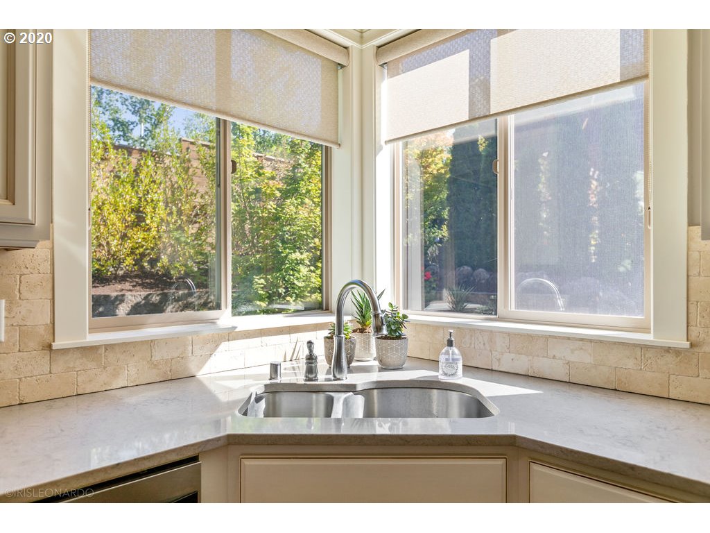 5321 Northwest Goodwin Loop Camas, WA 98607 - Photo 11 of 32 Gallery Image 11