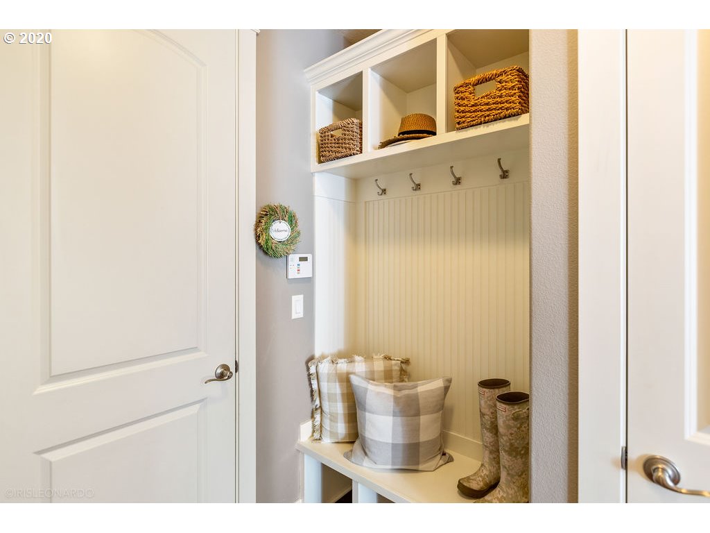 5321 Northwest Goodwin Loop Camas, WA 98607 - Photo 14 of 32 Gallery Image 14