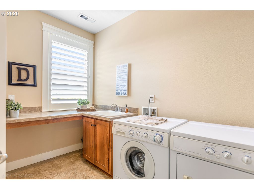 5321 Northwest Goodwin Loop Camas, WA 98607 - Photo 24 of 32 Gallery Image 24