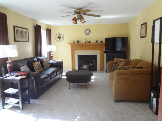 115 Chestnut Ridge Drive Beaver Falls, PA 15010 - Photo 2 of 25 Family Room