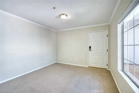 $649,000 | 4755 Templeton Street, Unit 2210, Los Angeles, CA 90032