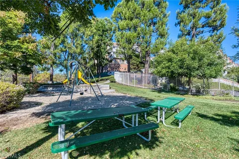 $649,000 | 4755 Templeton Street, Unit 2210, Los Angeles, CA 90032