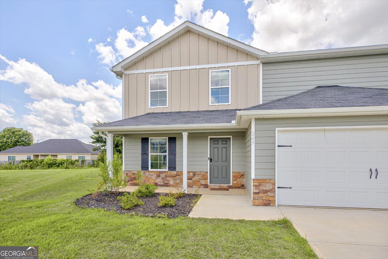 249 Isabella Way Byron, GA 31008 - Photo 2 of 49