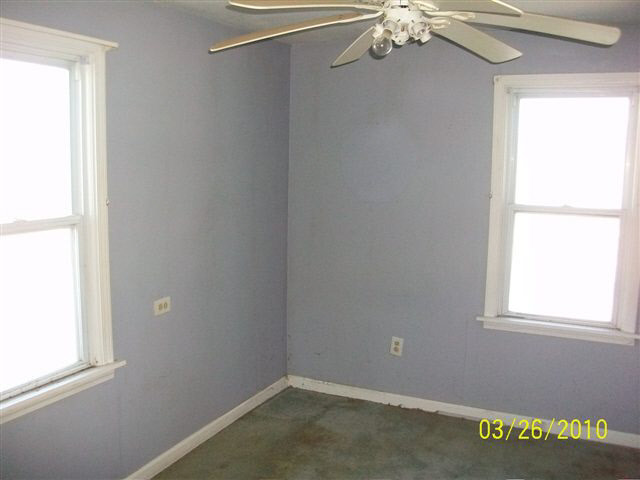1301 North Country Club Road Muncie, IN 47303 - Photo 4 of 10 Gallery Image 4