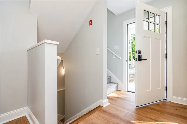 $574,900 | 345 Nausauket Road, Warwick, RI 02886