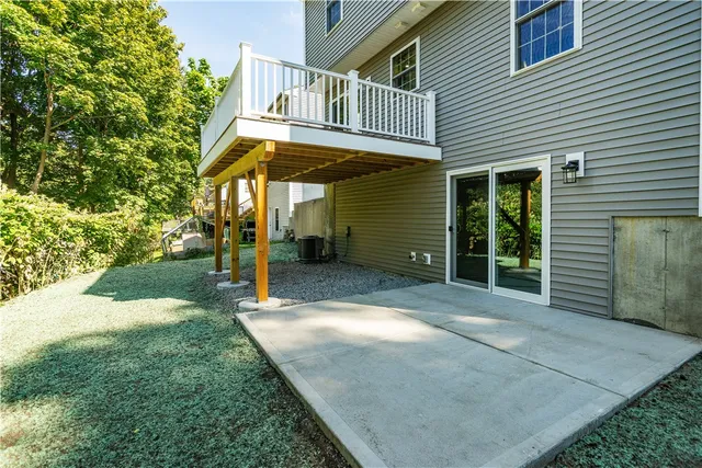 $574,900 | 345 Nausauket Road, Warwick, RI 02886