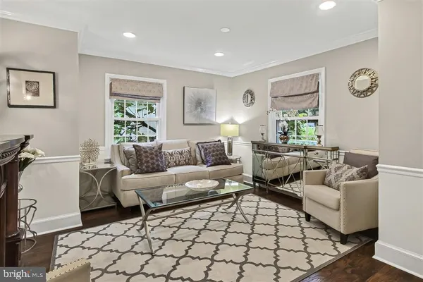 $8,000 | 1800 North Quantico Street, Arlington, VA 22205