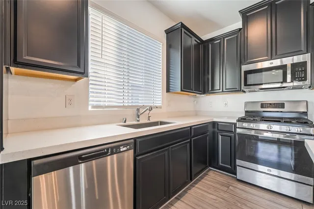 $1,625 | 965 Nevada State Drive, Unit 1202, Henderson, NV 89002