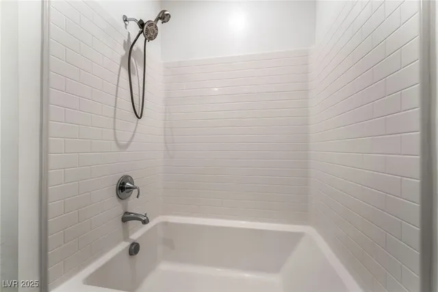 $1,625 | 965 Nevada State Drive, Unit 1202, Henderson, NV 89002