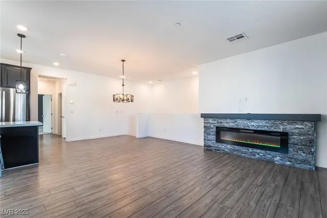 $1,625 | 965 Nevada State Drive, Unit 1202, Henderson, NV 89002