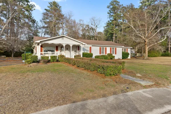 $215,000 | 751 North Street, Branchville, SC 29432