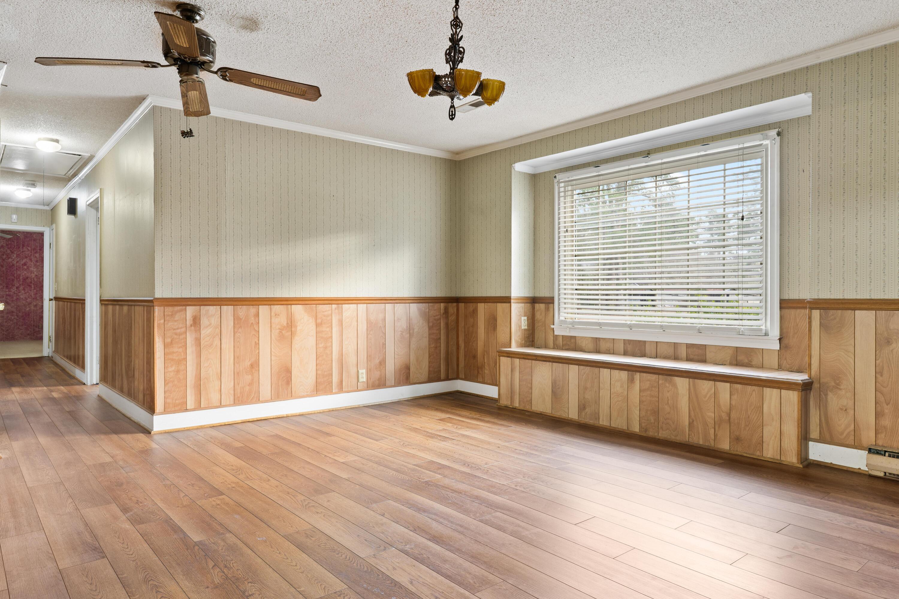 751 North Street Branchville, SC 29432 - Photo 8 of 27 DSC07736
