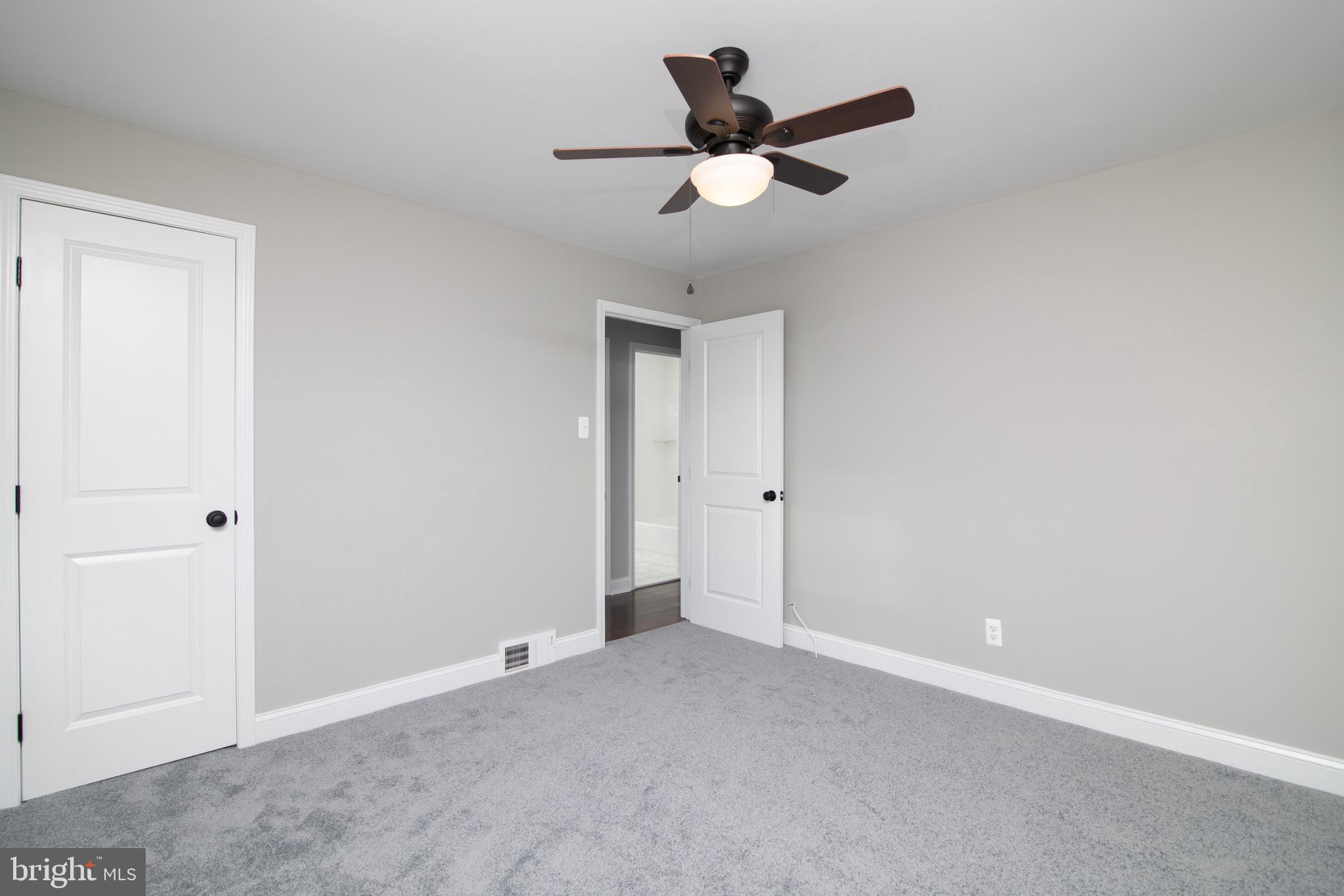124 Hemlock Avenue Laurel Springs, NJ 08021 - Photo 11 of 41 Bedroom 2