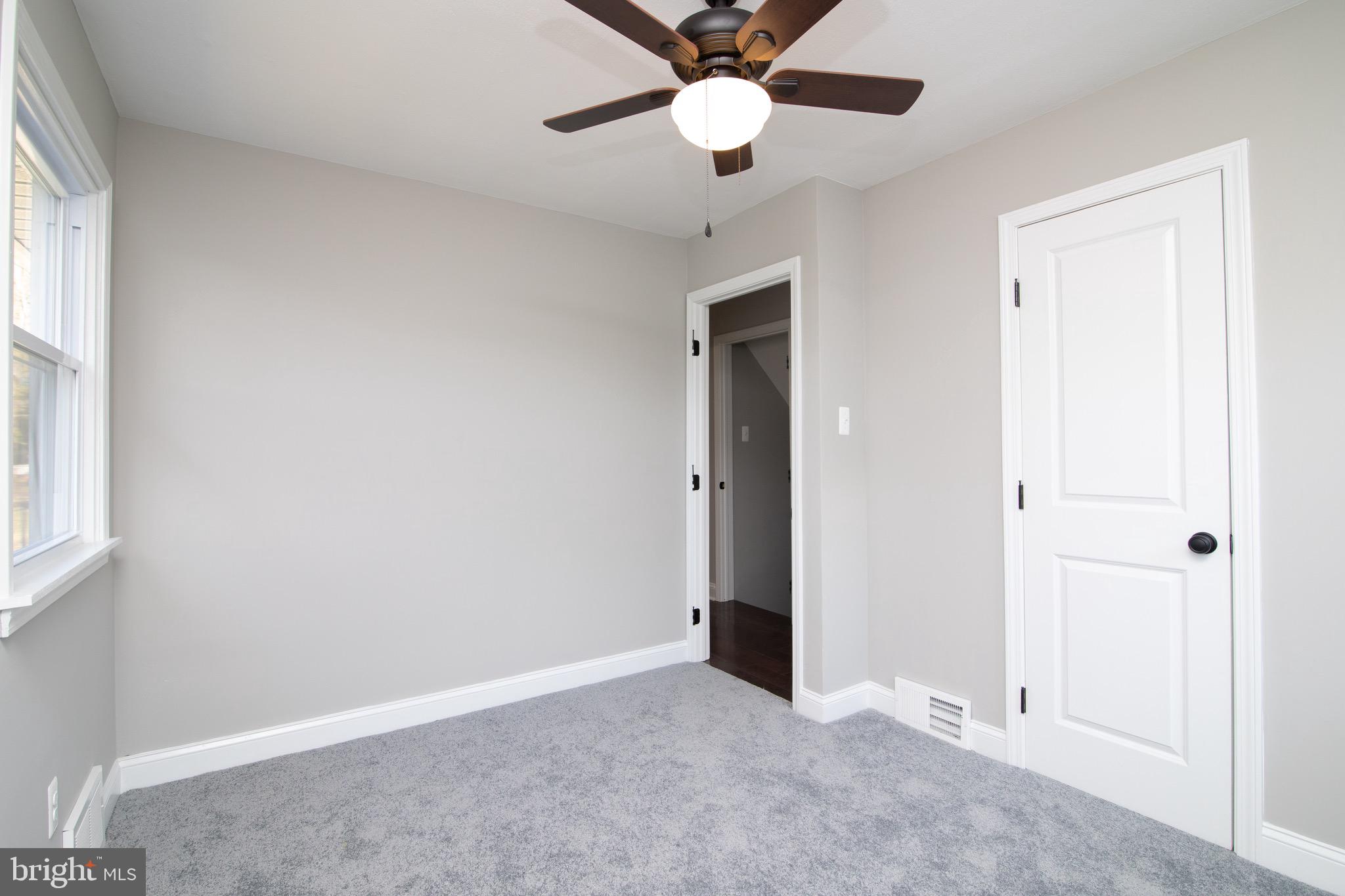 124 Hemlock Avenue Laurel Springs, NJ 08021 - Photo 15 of 41 Bedroom 3