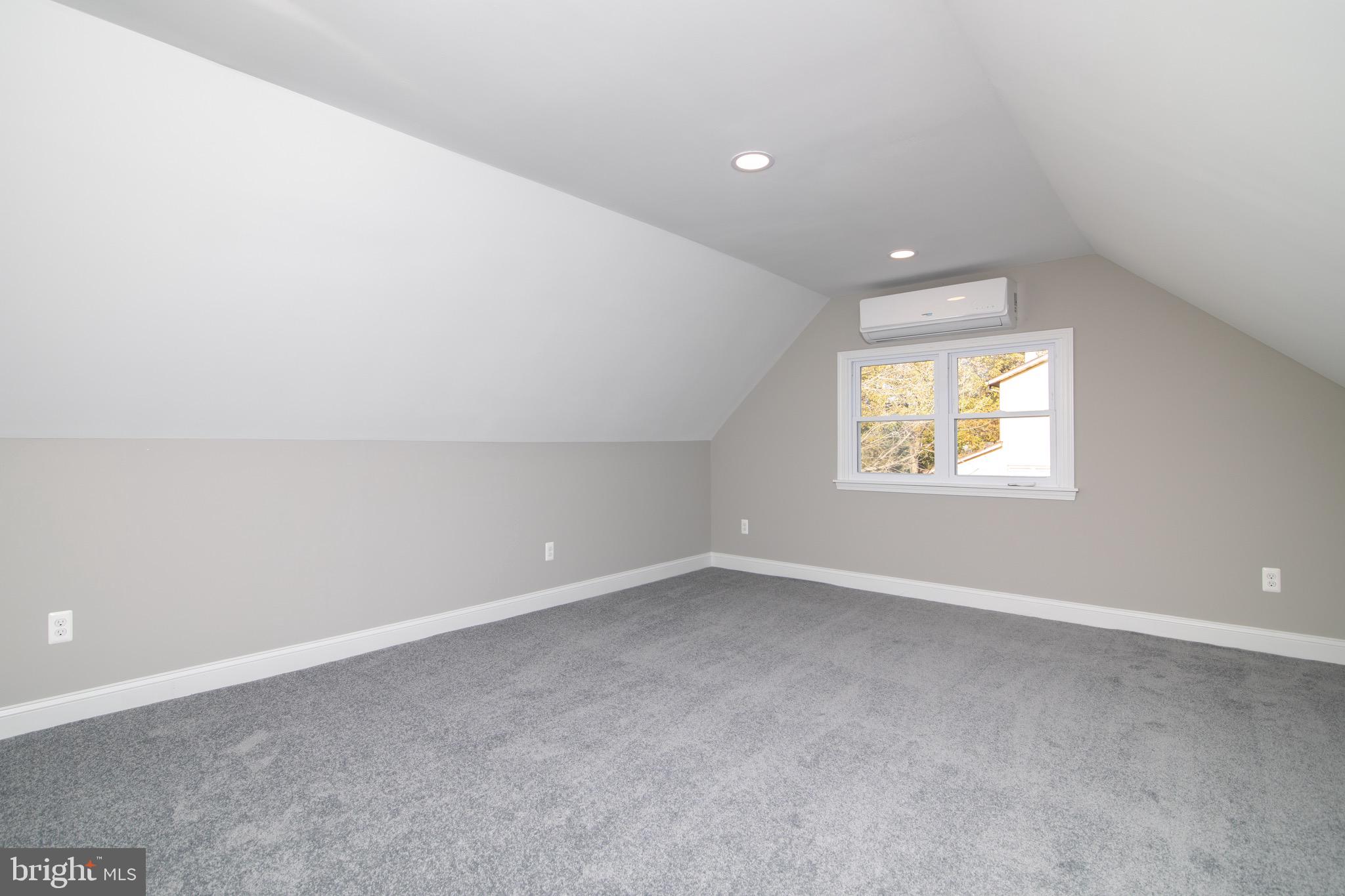 124 Hemlock Avenue Laurel Springs, NJ 08021 - Photo 21 of 41 Master Bedroom