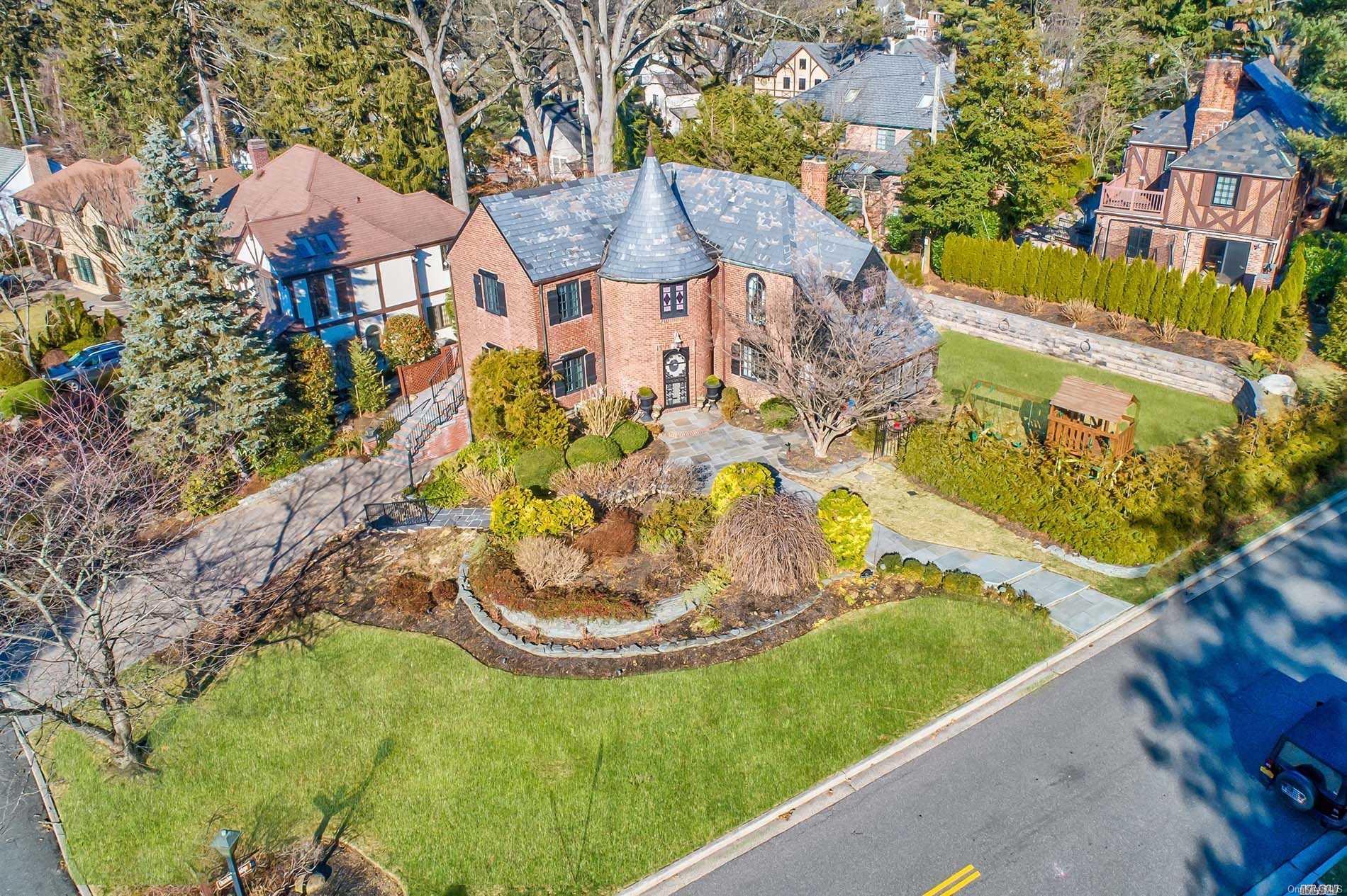 161 Quaker Ridge Road Manhasset, NY 11030 - Photo 1 of 1