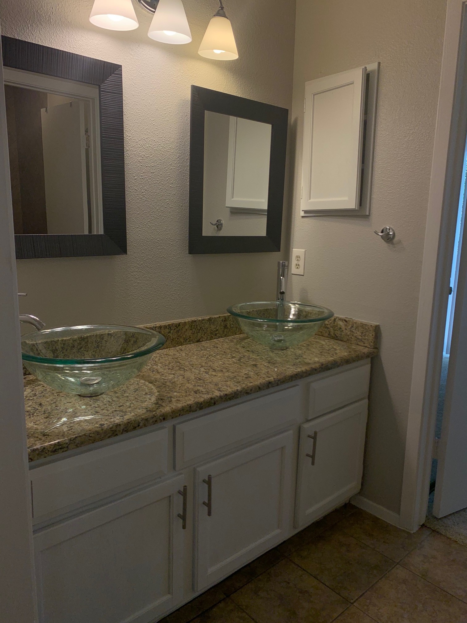 2210 Pearl Street, Unit 305 Austin, TX 78705 - Photo 4 of 8