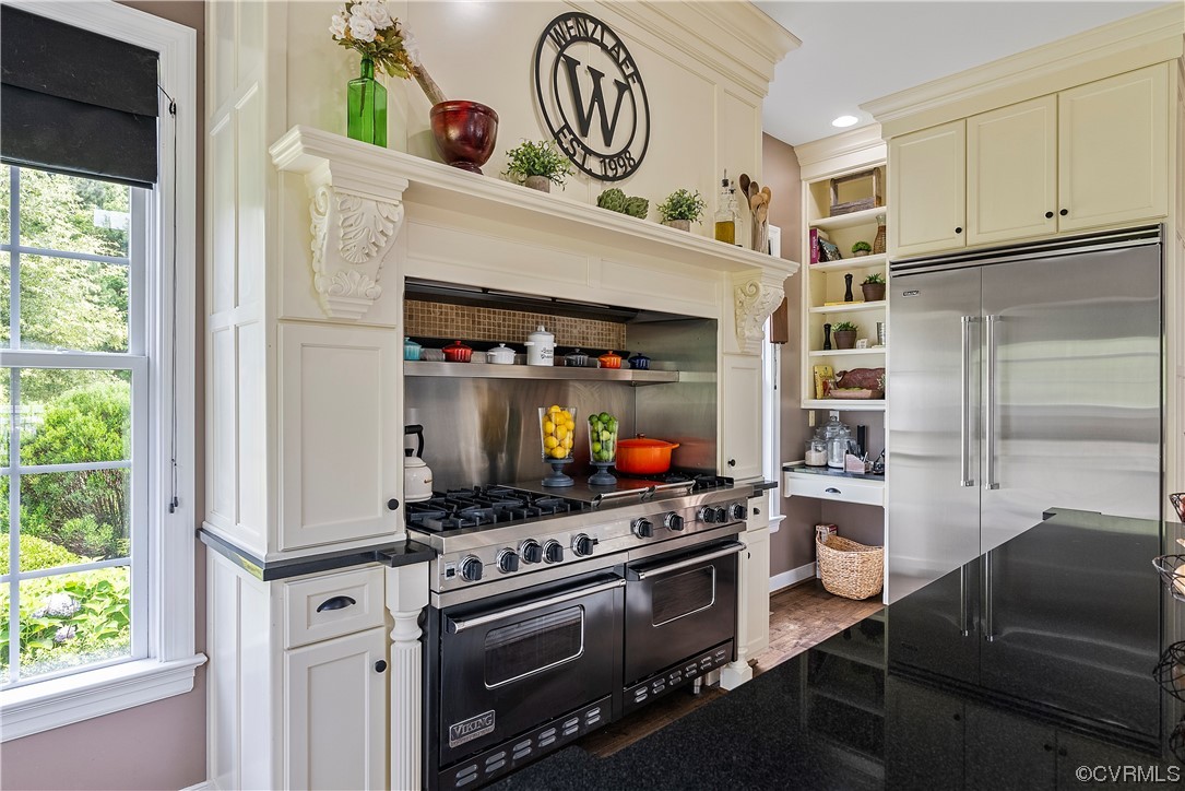 20065 Beaver Dam Road Beaverdam, VA 23015 - Photo 14 of 41 a kitchen with stainless steel appliances granite countertop a stove and a refrigerator