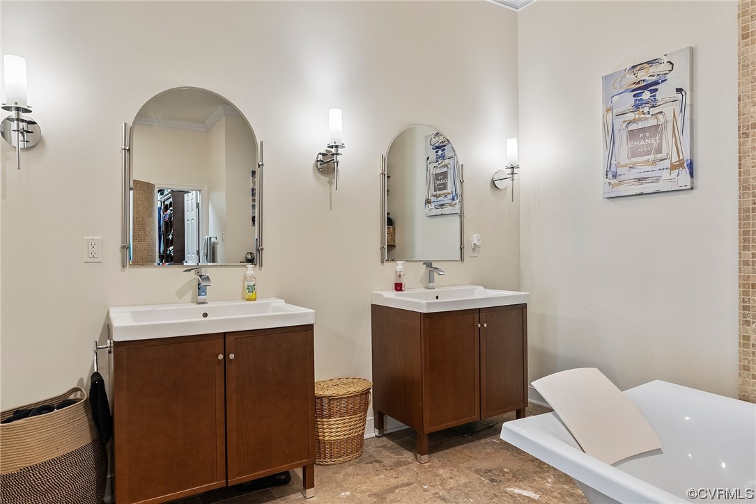 20065 Beaver Dam Road Beaverdam, VA 23015 - Photo 21 of 41 a bathroom with 2 sink and a mirror