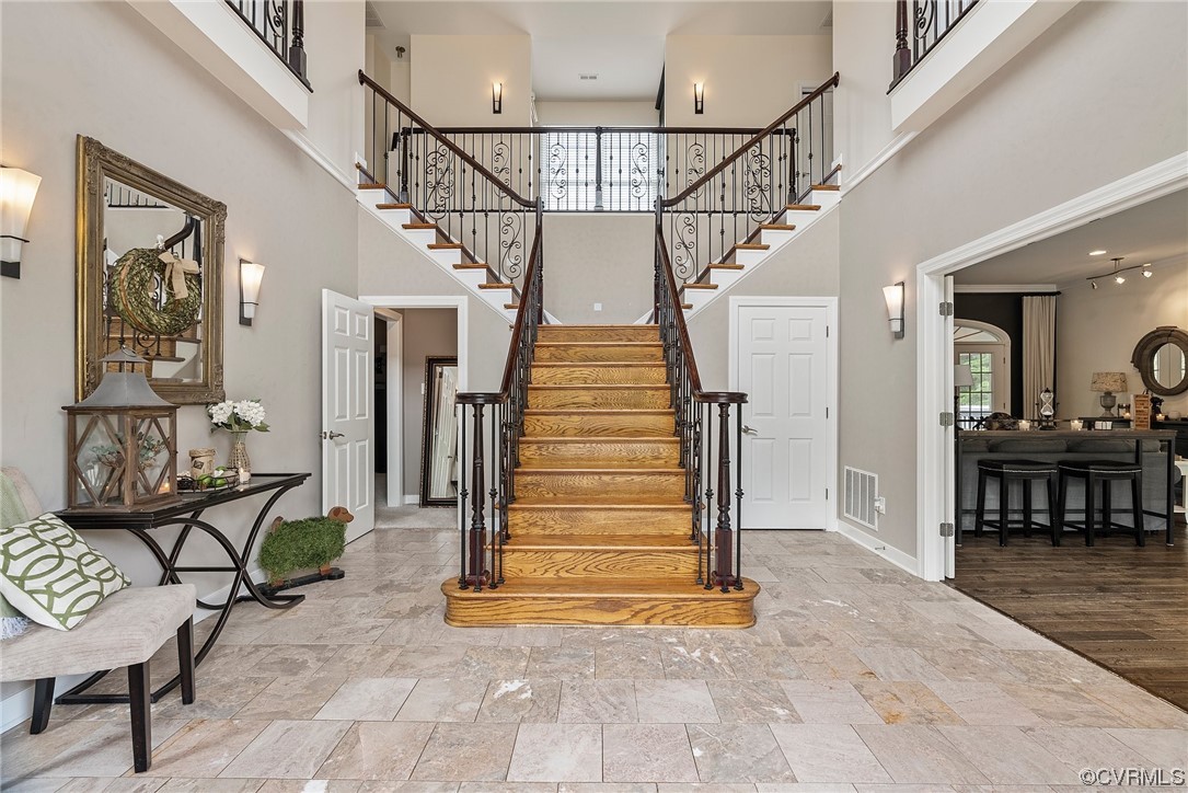 20065 Beaver Dam Road Beaverdam, VA 23015 - Photo 3 of 41 a view of entryway dining room and hall