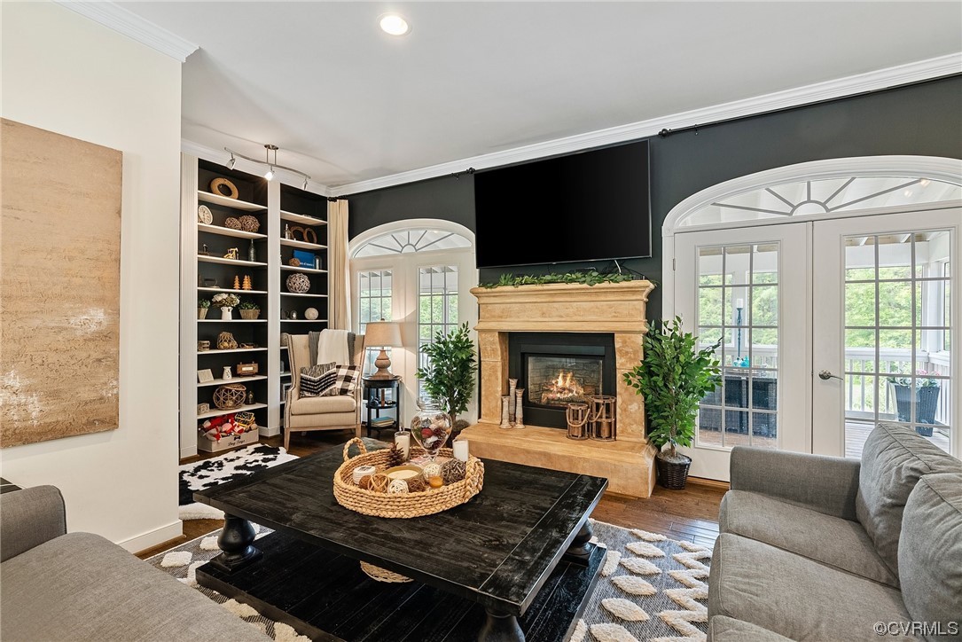 20065 Beaver Dam Road Beaverdam, VA 23015 - Photo 8 of 41 a living room with furniture a fireplace and a large window