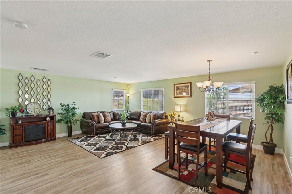 18418 Whitewater Way Riverside, CA 92508 - Photo 6 of 31