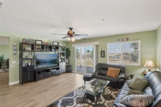 $769,999 | 18418 Whitewater Way, Riverside, CA 92508