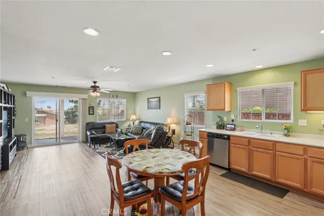 $769,999 | 18418 Whitewater Way, Riverside, CA 92508