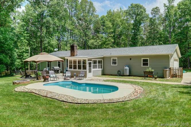 3316 Quail Ridge Lane Matthews, NC 28104 - Photo 4 of 28 Gallery Image 4