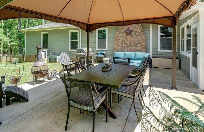 3316 Quail Ridge Lane Matthews, NC 28104 - Photo 6 of 28 Gallery Image 6