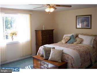 11903 Millbrook Road Philadelphia, PA 19154 - Photo 9 of 12 Bedroom - Main