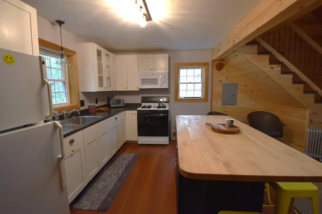 $385,000 | 106 Shady Lane, Newport, ME 04953
