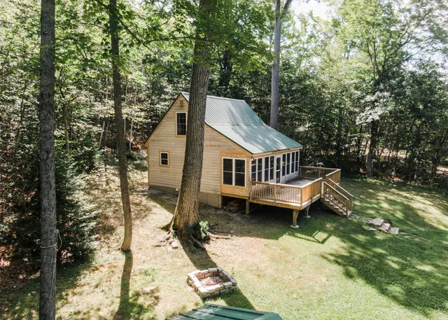 $385,000 | 106 Shady Lane, Newport, ME 04953