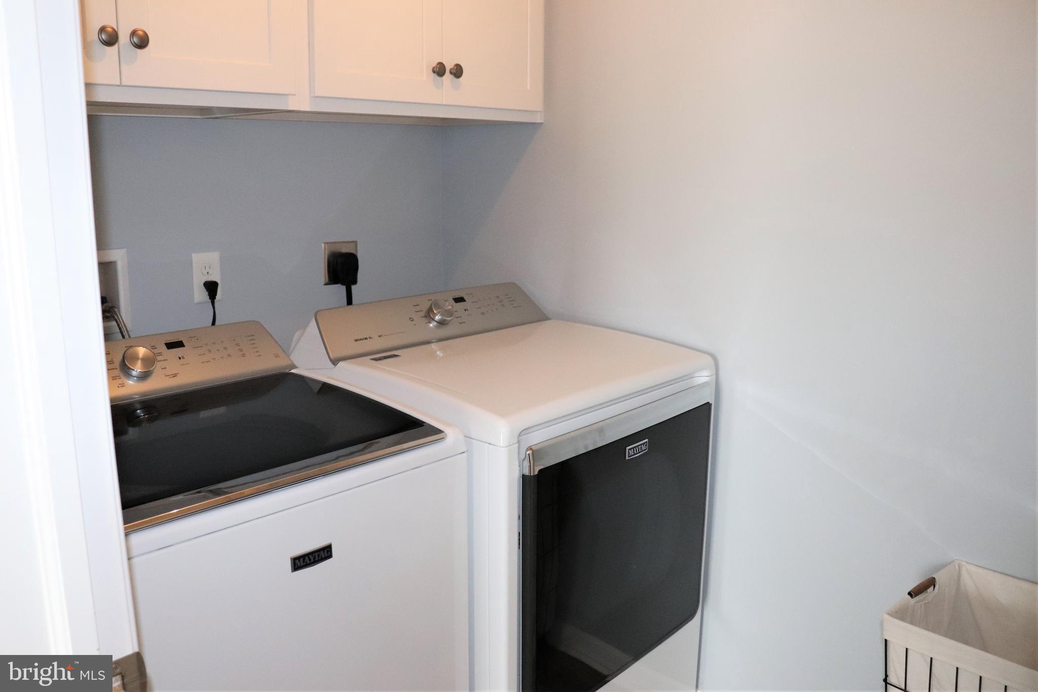 27 Red Sunset Run Ephrata, PA 17522 - Photo 37 of 49 Convenient 2nd Floor Laundry Room