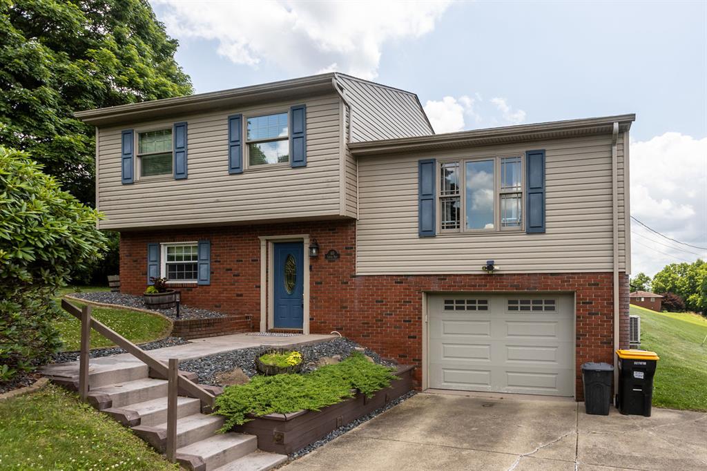 40 Linden Road Canonsburg, PA 15317 - Photo 1 of 40 Gallery Image 1