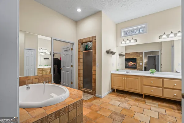 $699,000 | 568 Hunt Road, Carnesville, GA 30521