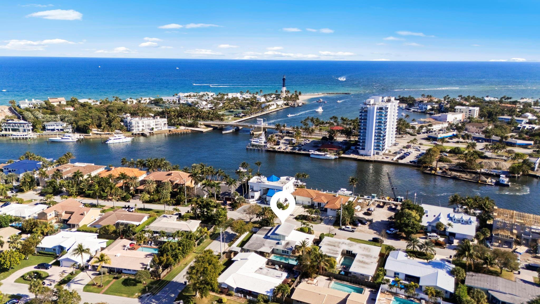 2675 Northeast 24th Street Lighthouse Point, FL 33064 - Photo 47 of 48 a view of a city and ocean view