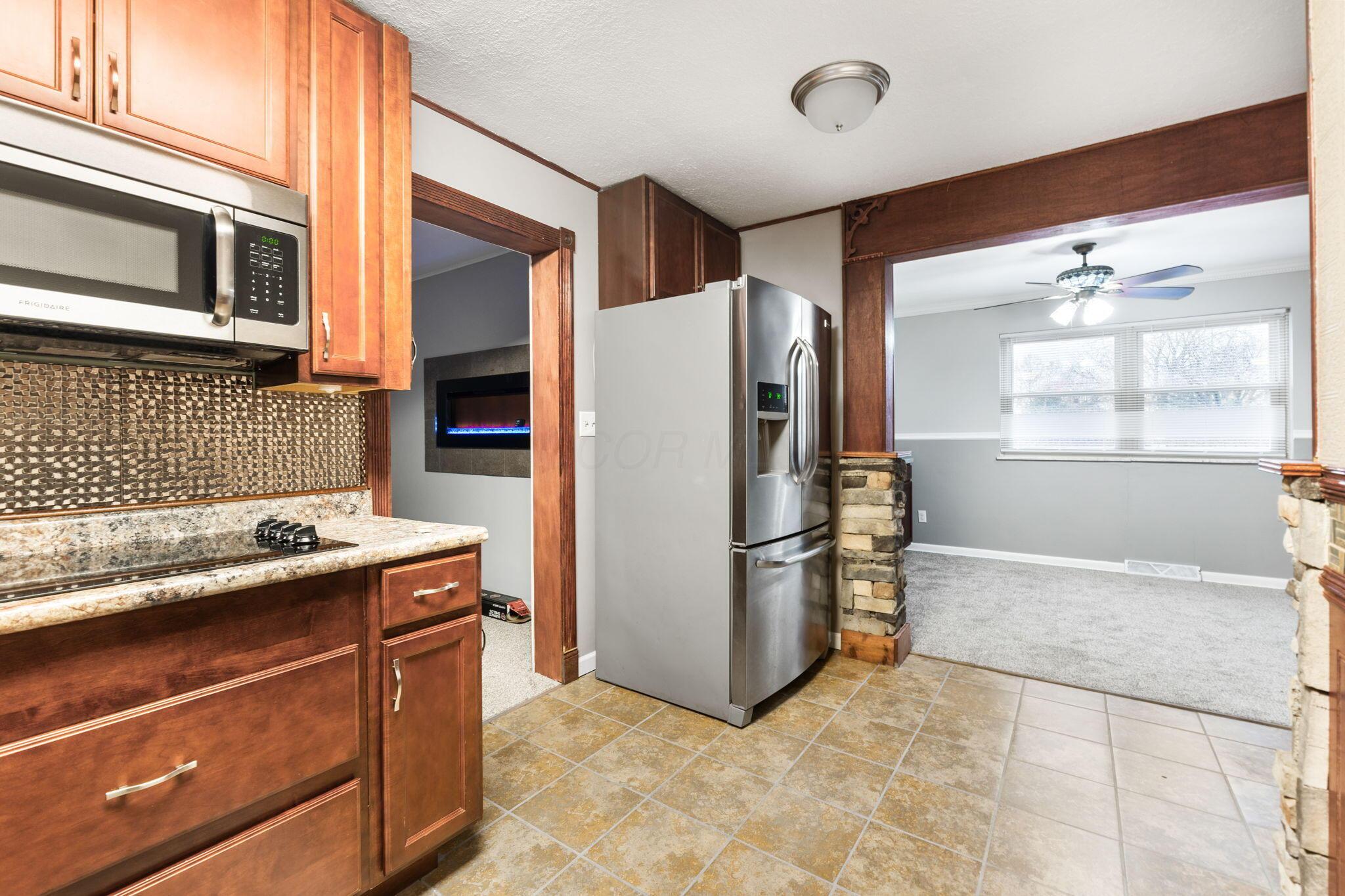 761 Ross Road Columbus, OH 43213 - Photo 21 of 78 761 Ross Road (Interior)-14