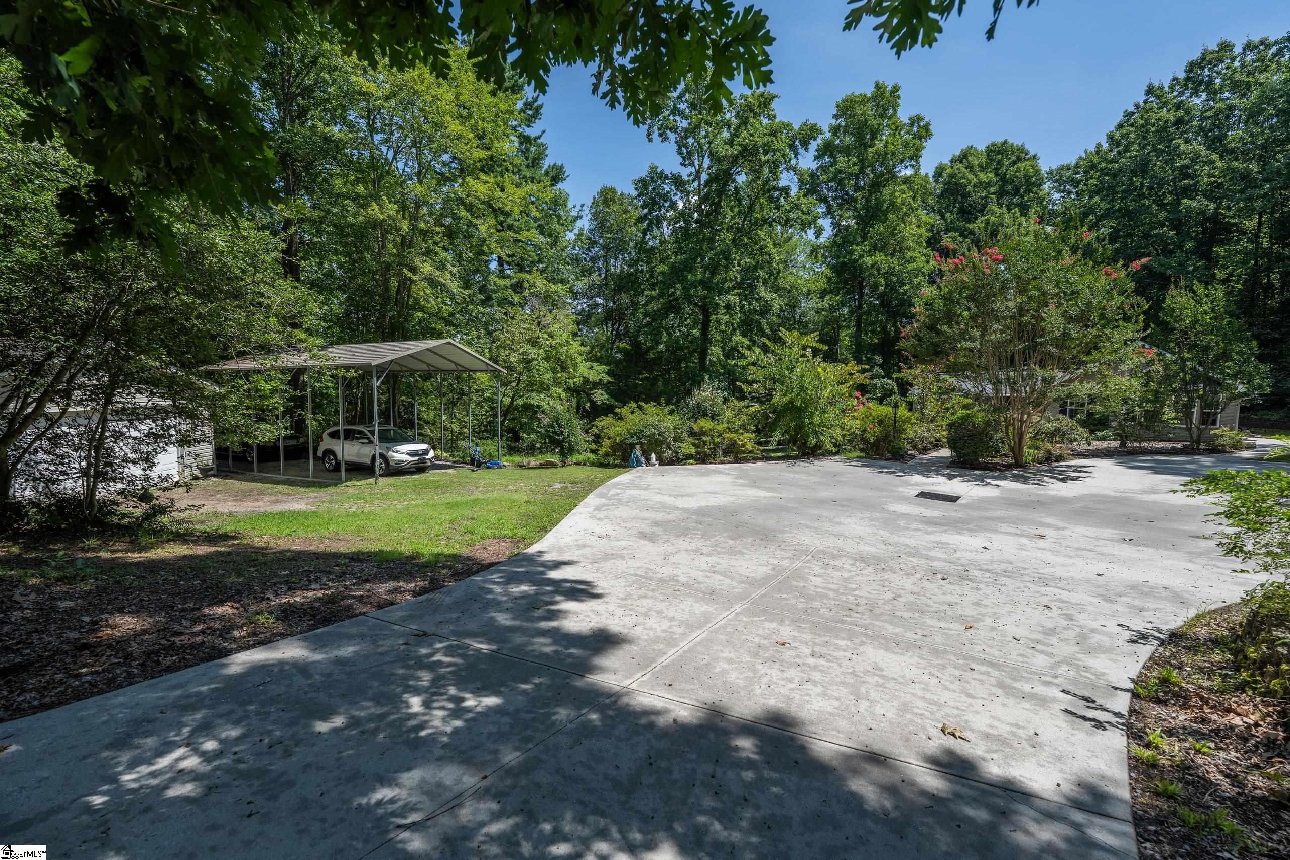 312 Gibson Road Easley, SC 29640 - Photo 37 of 41