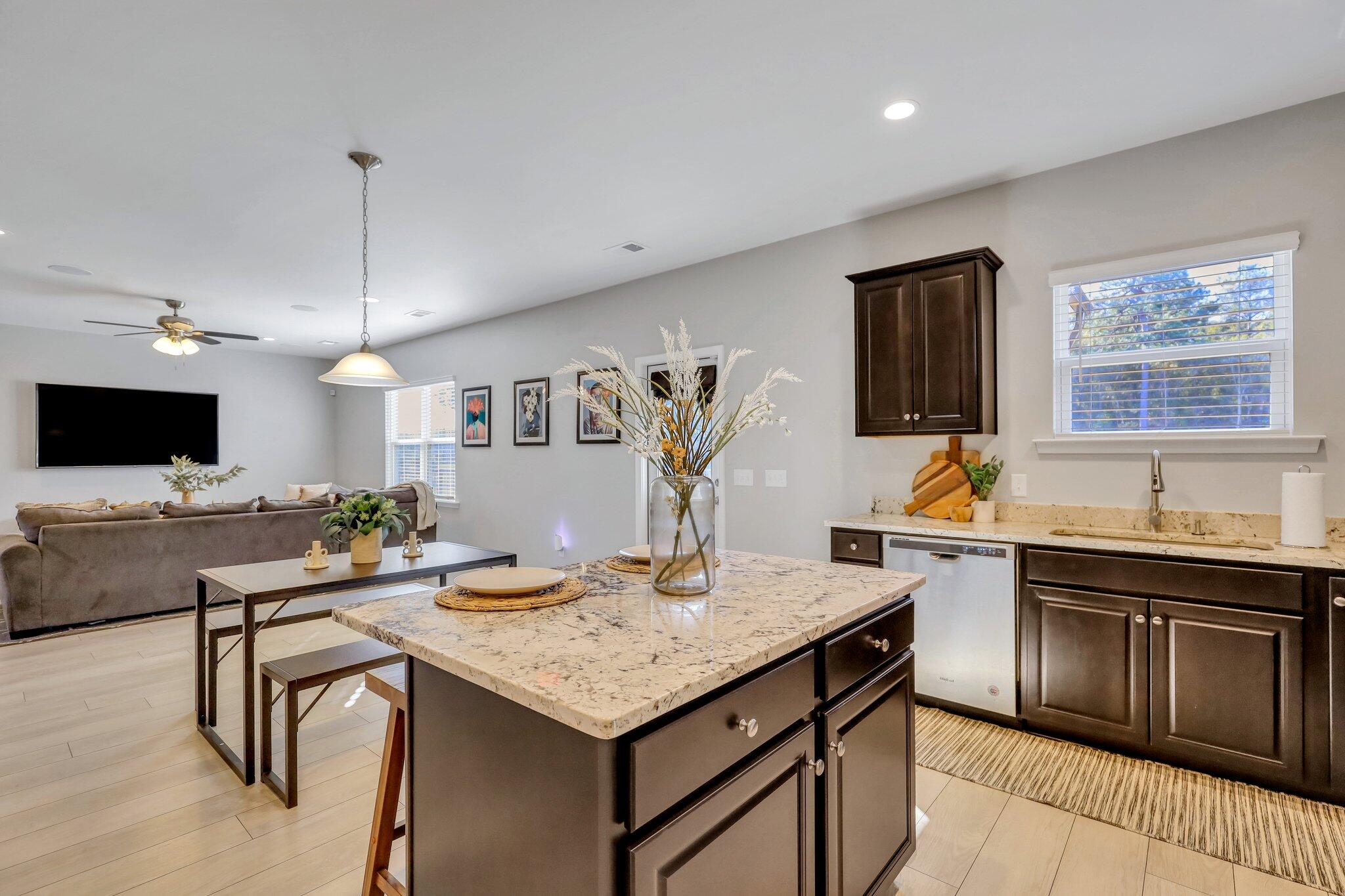 142 Hayworth Road Summerville, SC 29486 - Photo 11 of 58 13